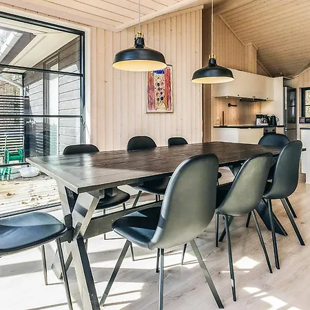 X Holiday home *