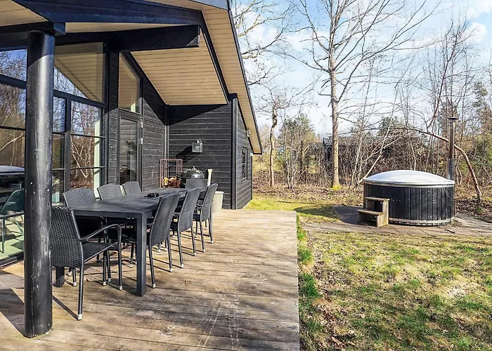 8 Person In Holiday home