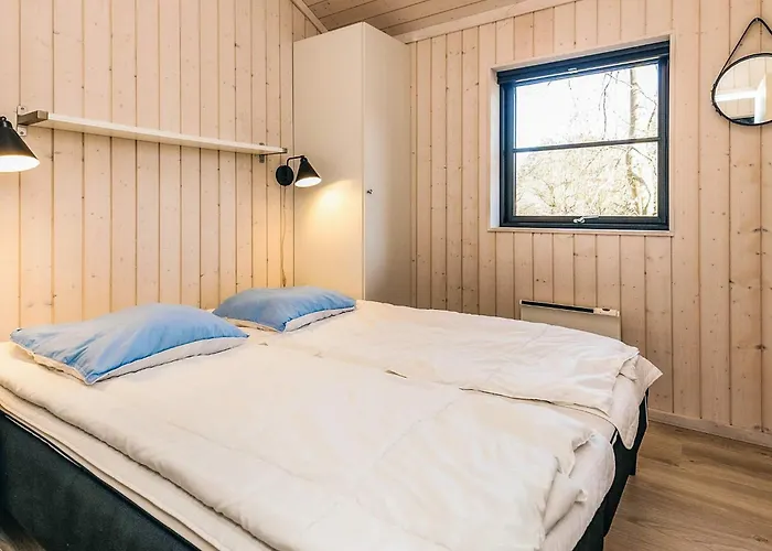 Holiday home 8 Person In *